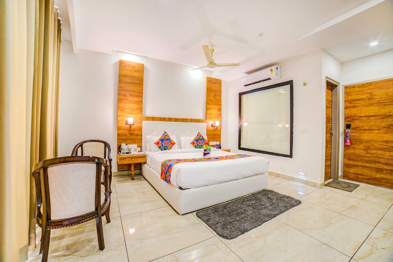 Hotel Destination Zirakpur Kültér fotó